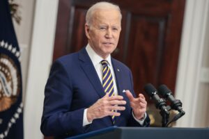 Biden bans Russian oil imports over Ukraine war @the_topmost