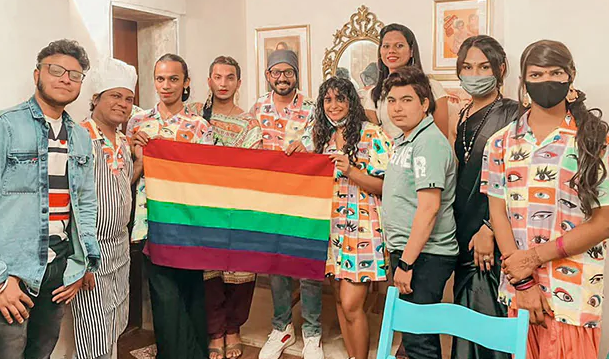 Cafe In Mumbai Run By Transgender People