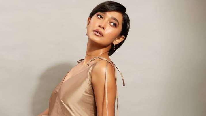 A feature story about actress sayani gupta